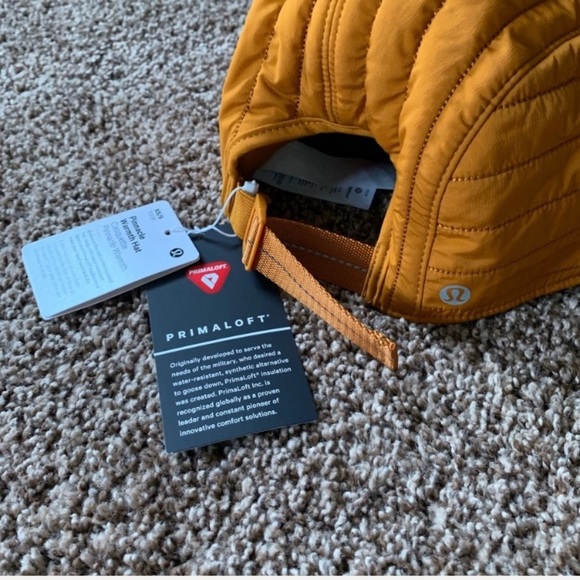 NEW Lululemon Pinnacle Warmth Hat - Picture 3 of 5